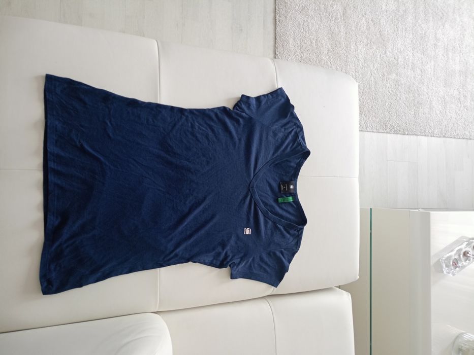 Vând tricou G star produs de calitate superioara mărimea S.