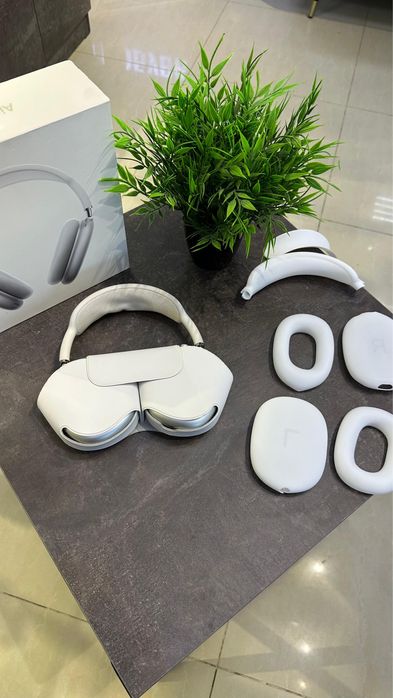 AirPods Max в идеальном состояний