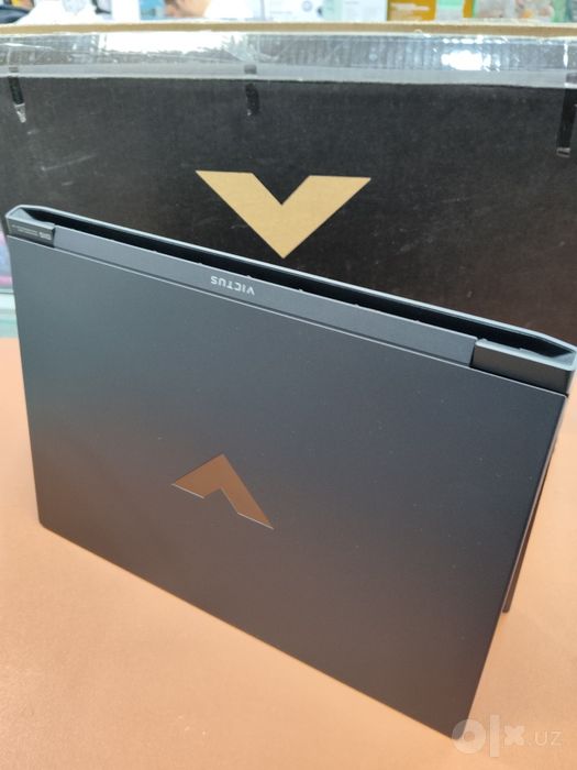 Victus by HP Gaming Laptop 15-fa2710TX