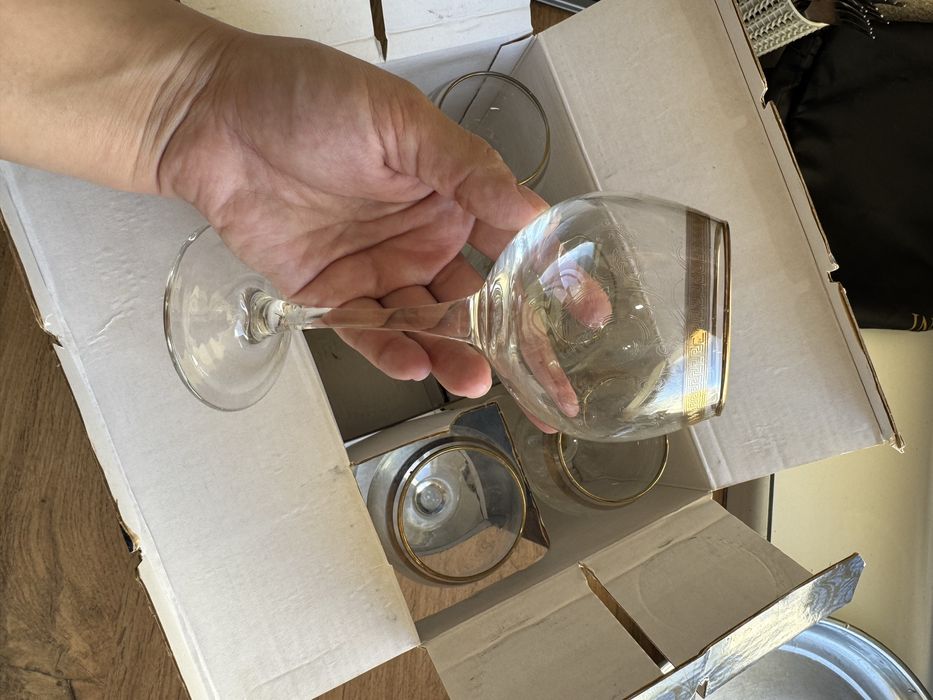 Разные хрустальные посуды