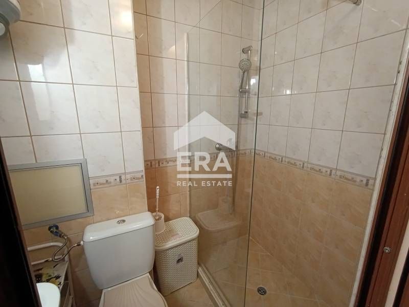 Продава се Двустаен апартамент в Варна, Младост 1 - 61 кв.м за 1338 €/кв.м - Снимка #11