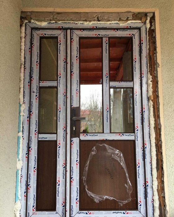 Tâmplărie PVC | Ferestre și Uși PVC | Plase Insecte | Rulouri și Jaluzele