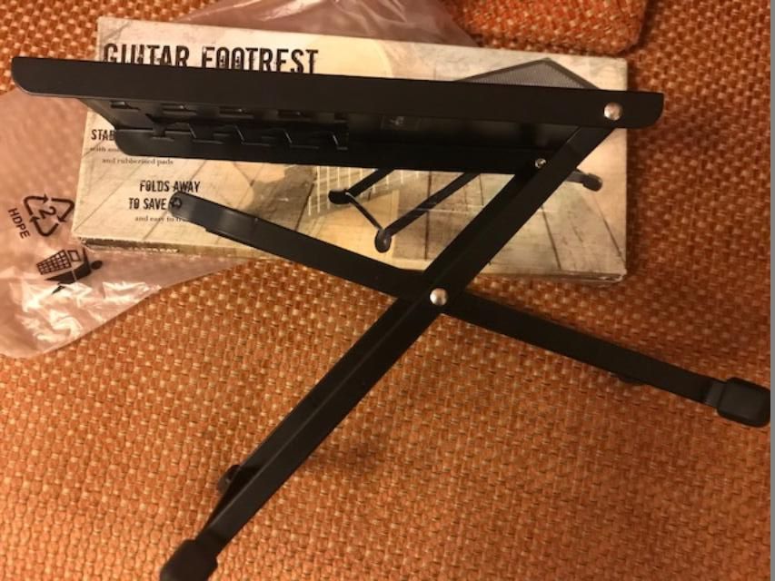 Stative chitara ( Guitar Footrest )