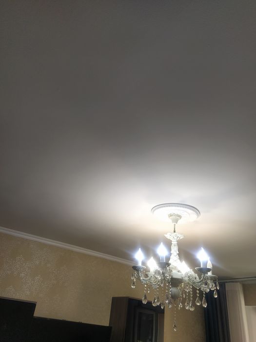 Люстра  отличном состояние