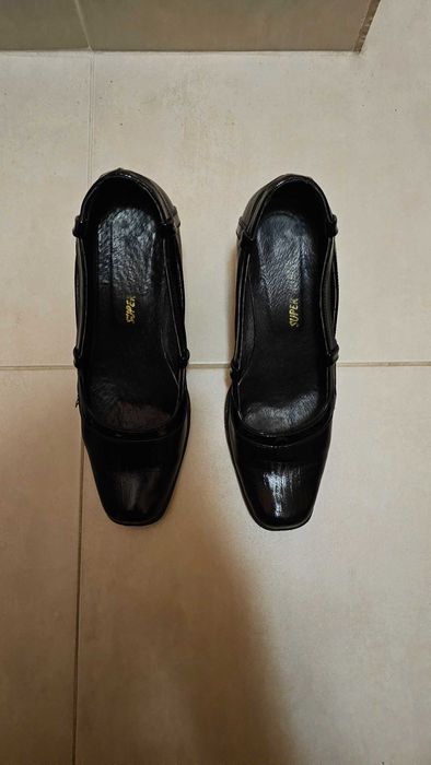 Дамски обувки по 10 лв