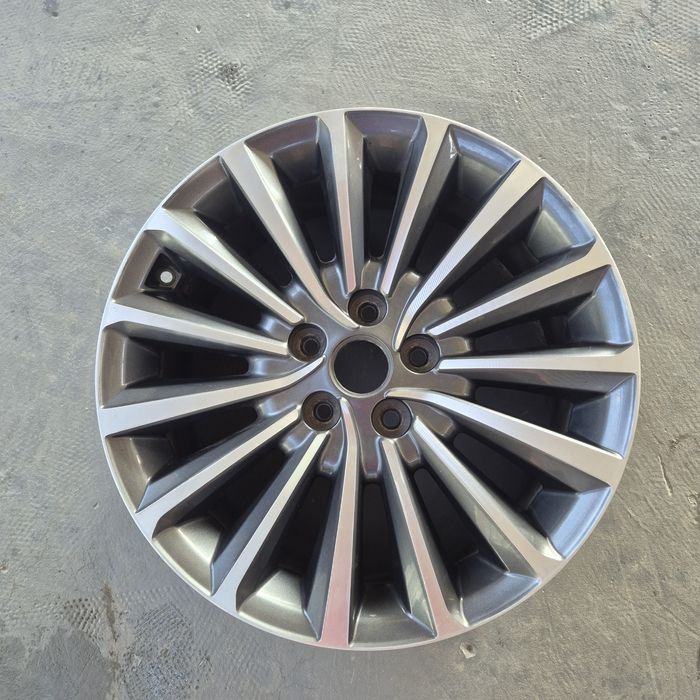 R18 киа к7 оригинал