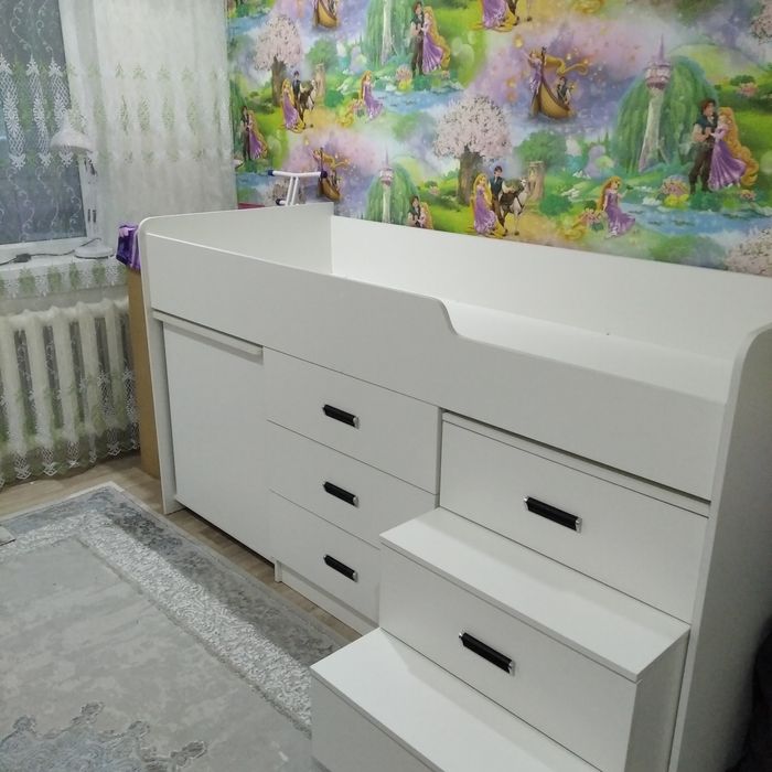 Продам кровать . Новая. Срочно.