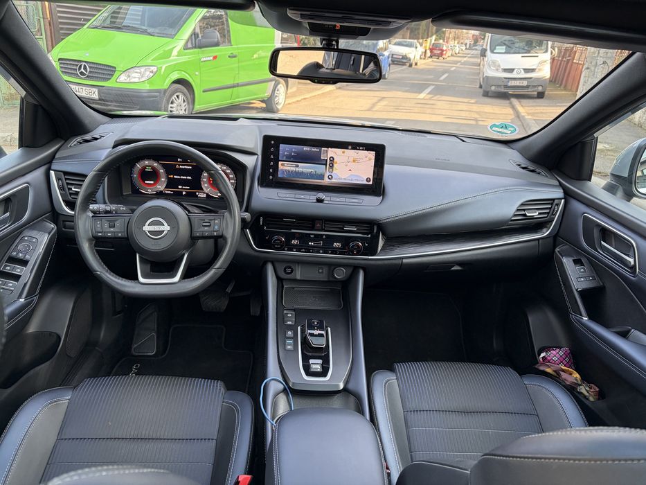 Nissan Qasqhai Tekna Hybrid