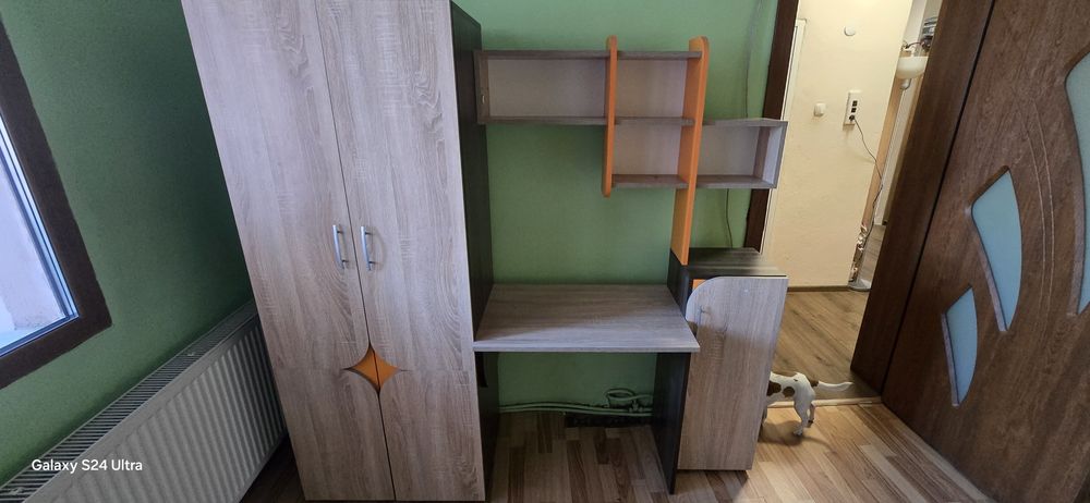 Бюро + 2бр. легла