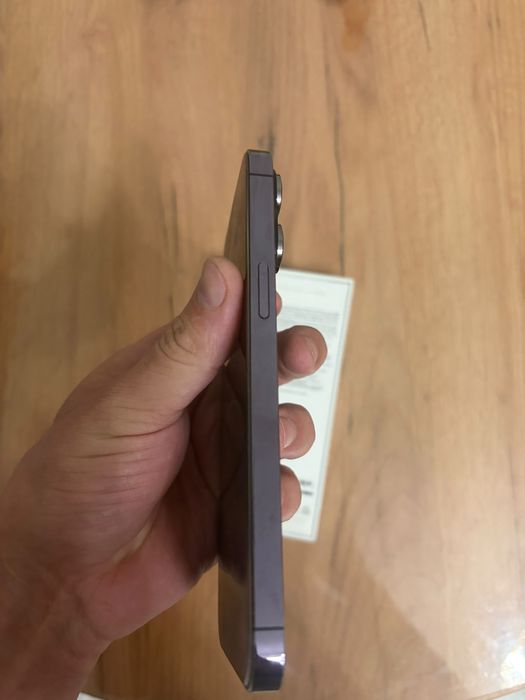 Продаю iPhone 14 Pro Max в отличном состоянии
