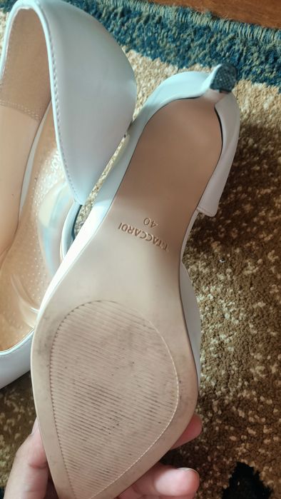 Белые туфельки, туфли