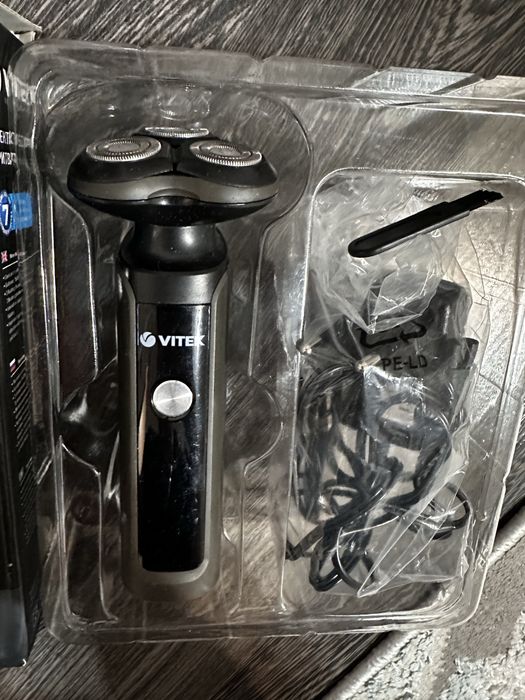 Продам электробритва Vitek срочно