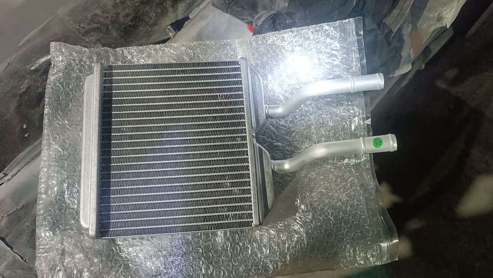 Продам радиатор печки opel combo