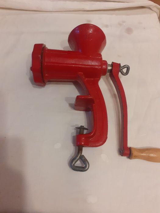 Mașină de tocat clasică Nr 10