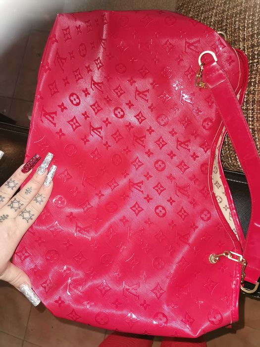 Geanta roșie, imitație frumoasa