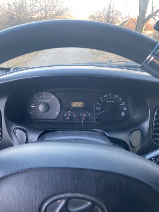 Vand sau schimb Hyundai H1