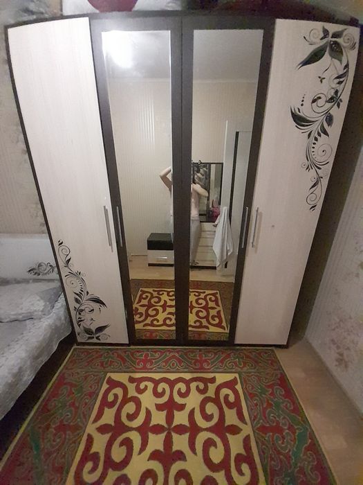 Спальный гарнитур