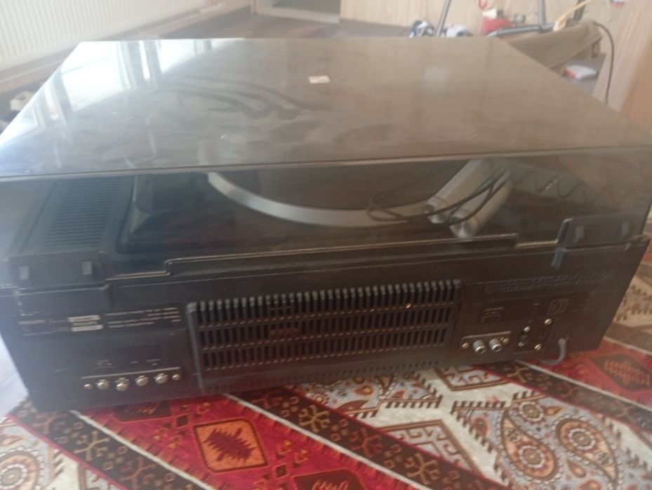 Philips 22AH980. Philips Music Cen tre AH 980