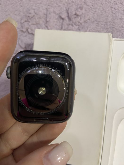 Apple Watch 5 44 mm