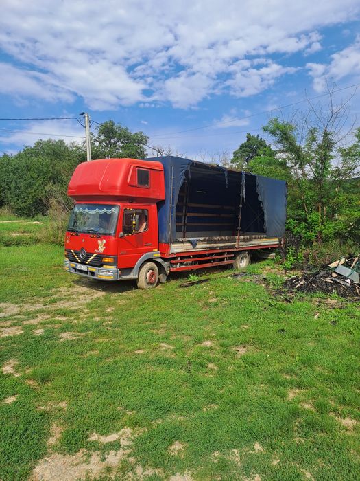 Vând sau dezmembrez