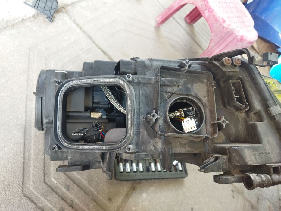 Фар за Ауди А4 б8 Far za Audi A4 b8 Биксенон Bixenon LED ЛЕД