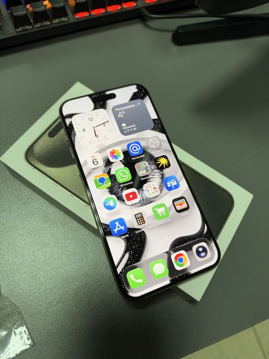 Продам IPhone 15 pro max