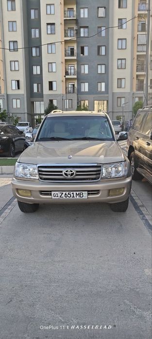 Toyota Landcrusier