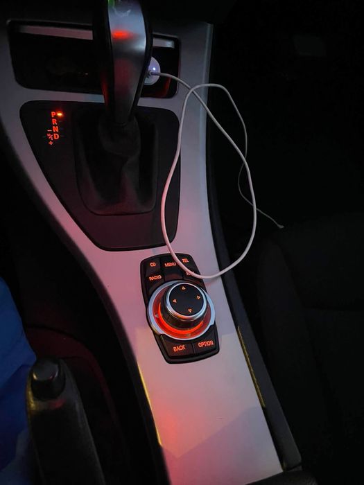 Se vinde BMW 320d