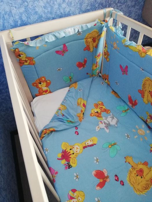 Продам детскую кроватку