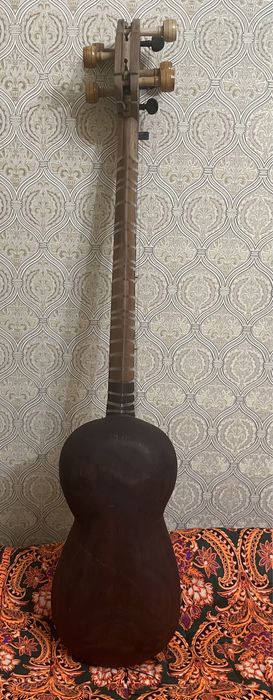 Продам инструмент музыкальный