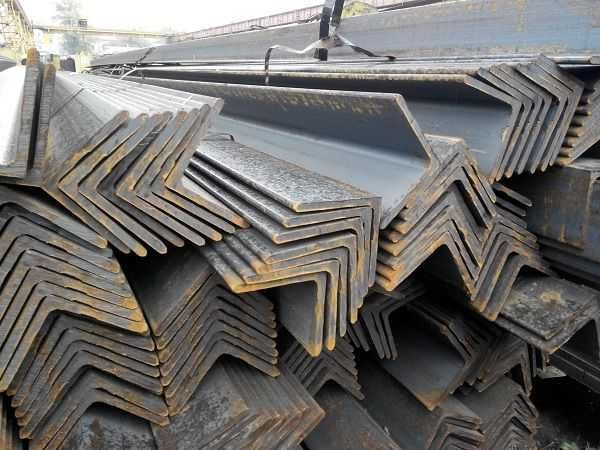 Уголок стальной 50*5 Россия