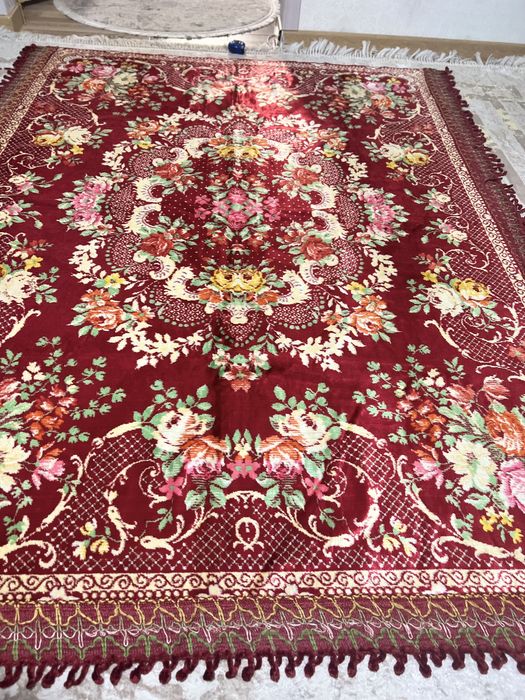 Новый Албанский ковёр размер 200/180 срочно