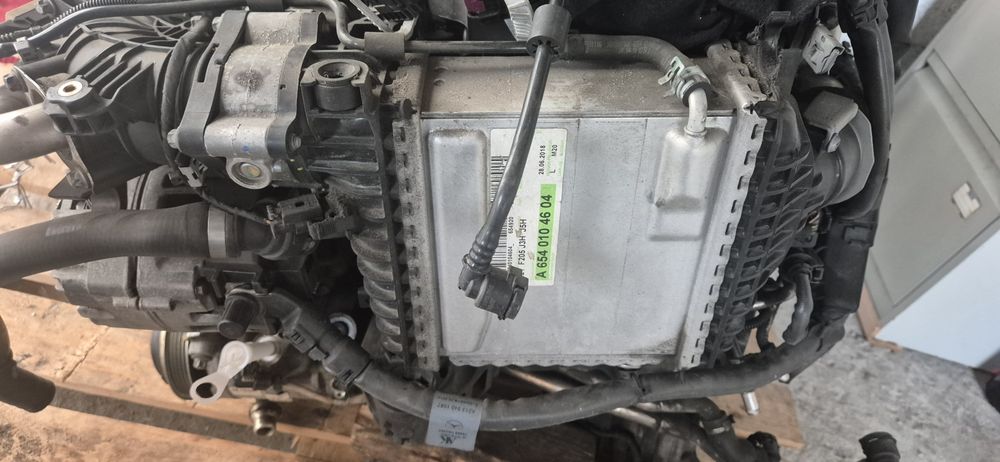 Двигател за части ОМ654 , Мерцедес W213