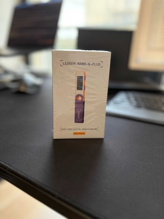 Ledger Nano S Plus, ediția Retro Gaming, NOU, sigilat, cutia originală
