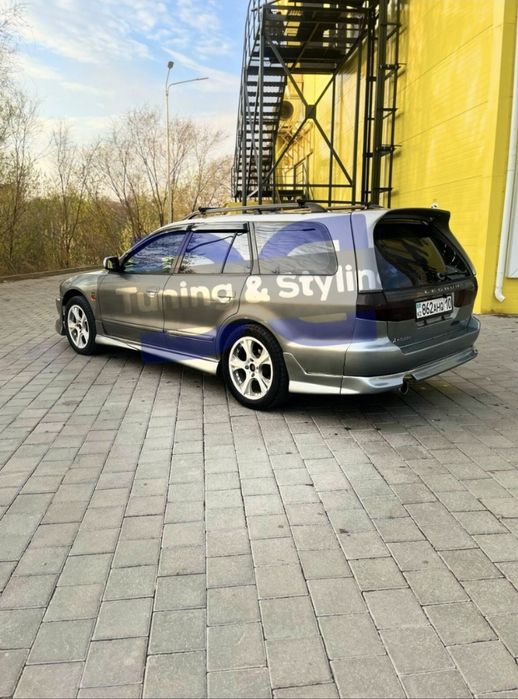 Передний бампер Dolphin Mitsubishi Galant 8 / Legnum