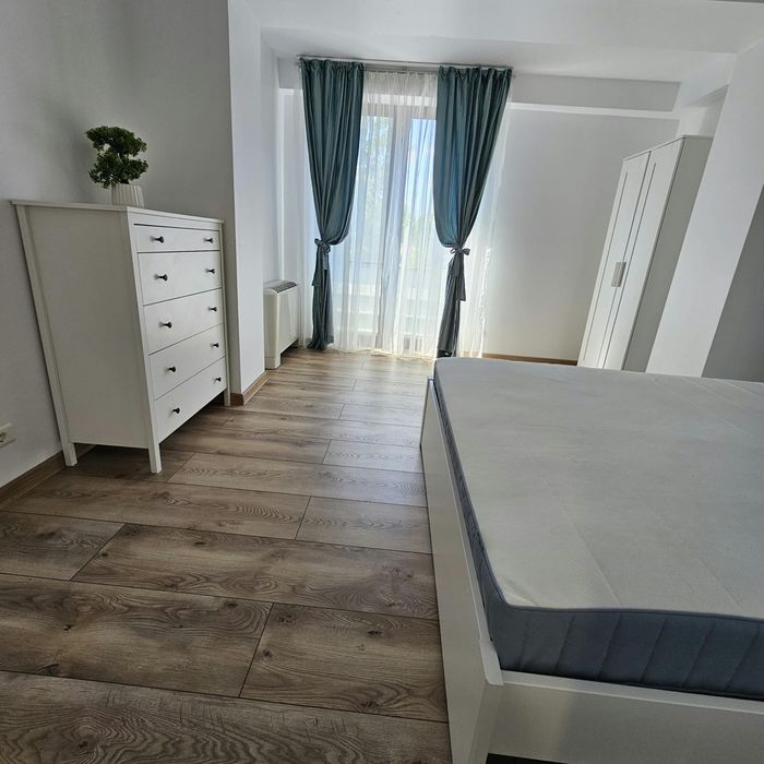 Apartament 4 camere de închiriat Zona Iancu Nicolae Voluntari