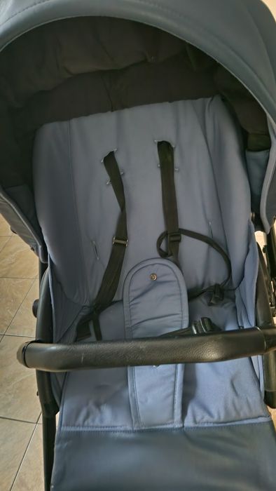 Продам коляску anex 3 в 1