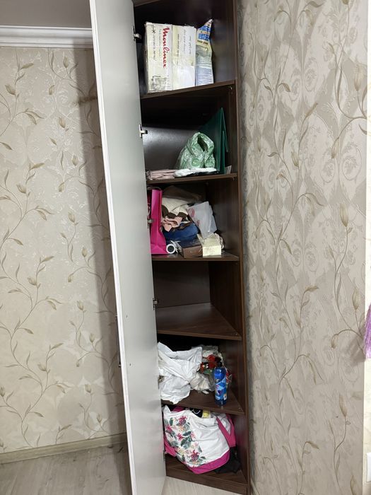 Шкаф углавой продается