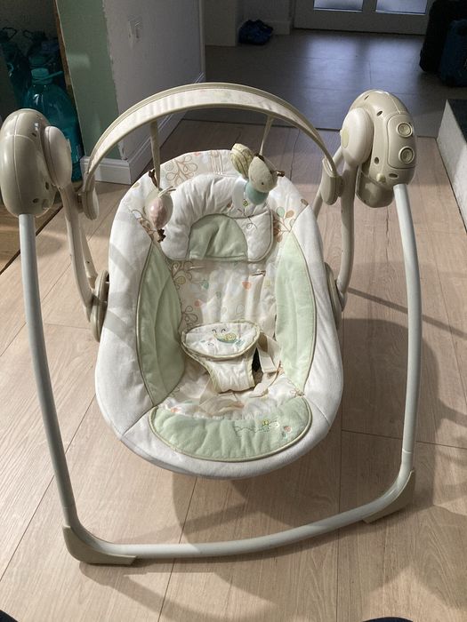 Leagan electric bebelusi