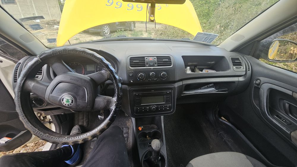 Skoda Fabia 2009 1.2 Бензин/Гас  На Части