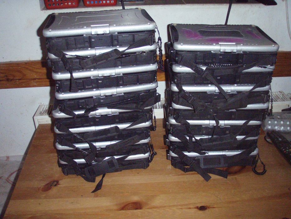Laptop si tableta (2in1) diagnoza auto (si nu numai) Panasonic Toughbook CF-19