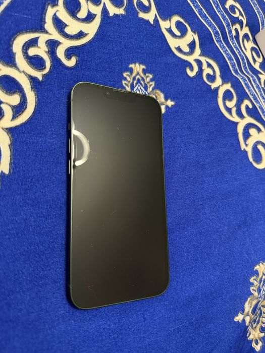 Продам iPhone 13 256GB Green