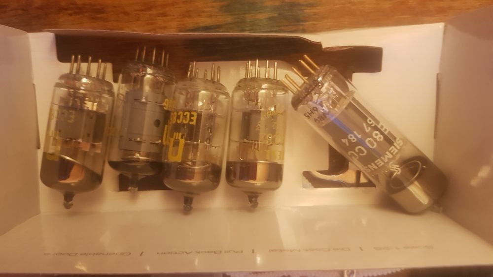 Lampi tuburi electronice radio