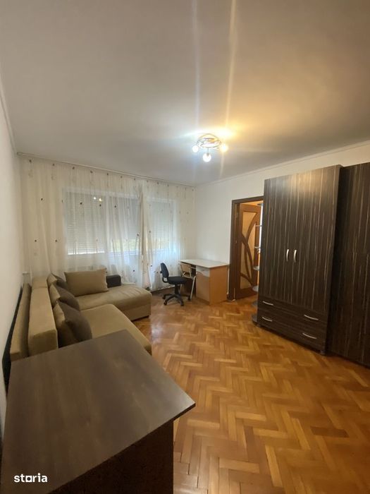 Chirie! Apartament Două Camere. Parter. Zona Valența