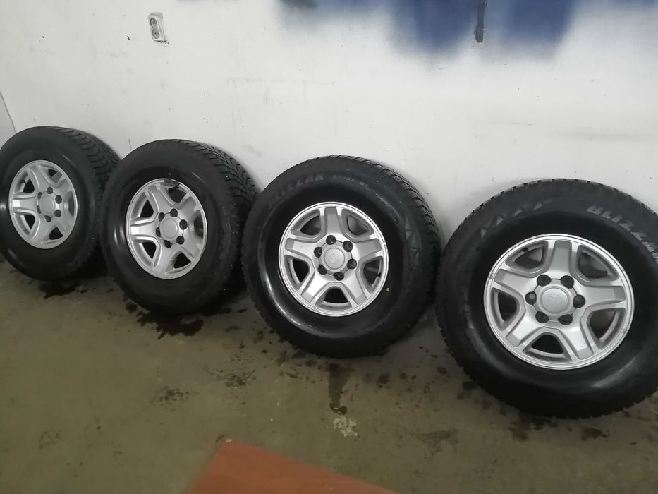 Комплект колёс продам