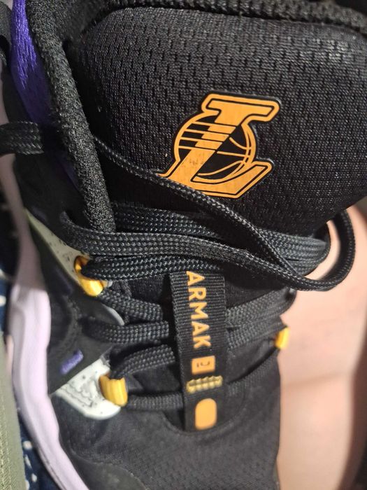 Намалени! Маратонки  La номер 35