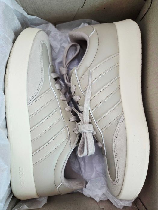 Маратонки Adidas