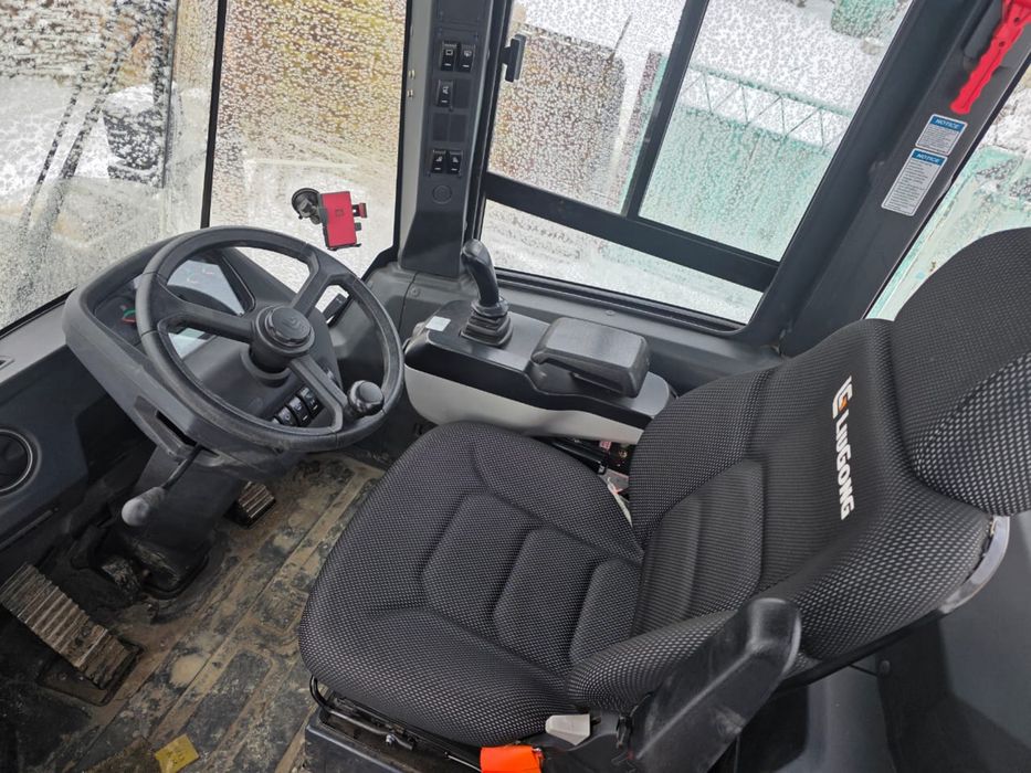 Погрузчик Liu Gong CLG 855