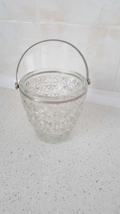 конфетница стеклянная