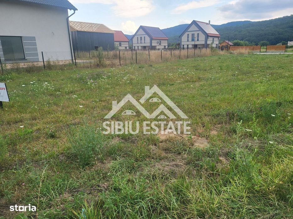 Teren intravilan de vanzare aflat la 15 km de Sibiu